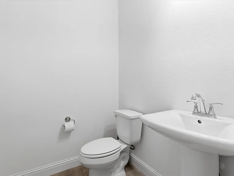 2537 Buttonbush Ln — Photo 16