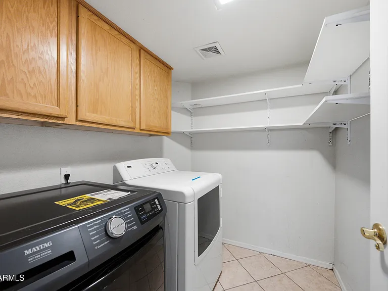 3358 E Park Ave — Photo 29
