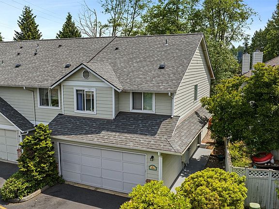 4th image of 5004 168th Street SW #E