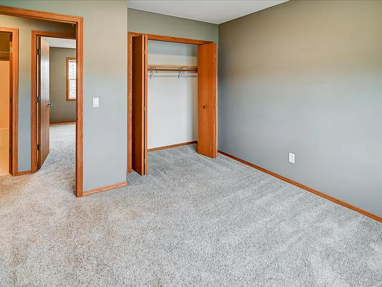 400 Muirfield Ct — Photo 39