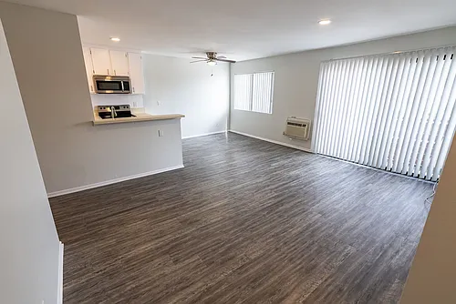 Floor plan 102