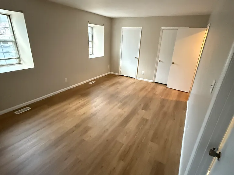 4807 Anglesey Ct — Photo 9