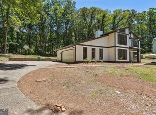 5249 Golf Valley Way, Stone Mountain, GA 30088