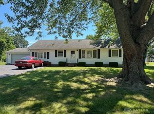104 Leatherman Dr, Eaton, OH 45320