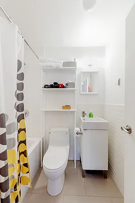 Rented by Compass | media 18