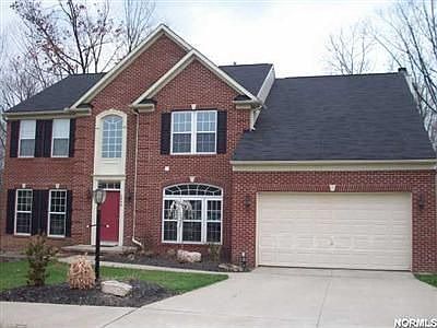 2nd image of 4848 Lincolnshire Ct