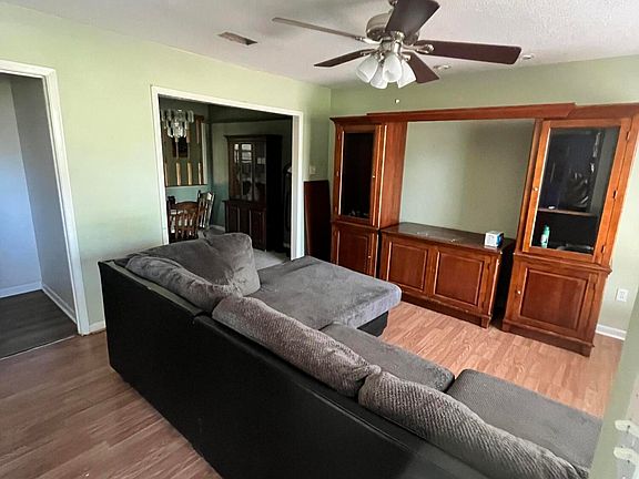 5th image of 2713 Northridge Dr