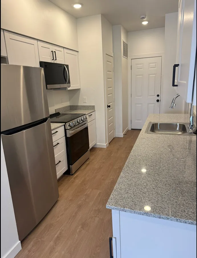 5600 S Shartel Ave — Photo 3