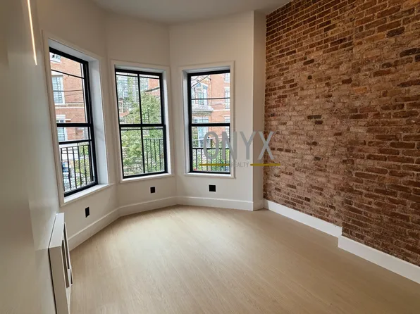 60-80 Catalpa Ave #2, Ridgewood, NY 11385