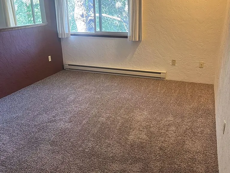 775 SW Washington Ave — Photo 32