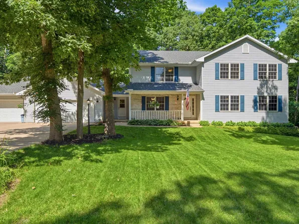 1517 Grove Ln, Metamora, IL 61548