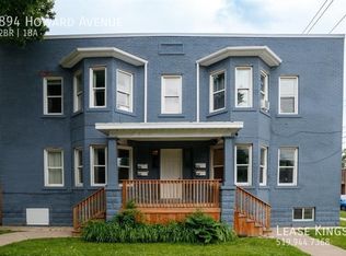 894 Howard Ave, Windsor, ON N9A1S2