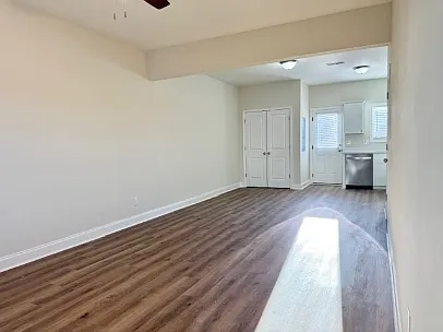 1421 Alligator Rd — Photo 6