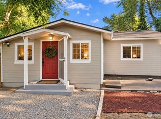 469 Maple Ave SW, Renton, WA 98057