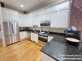 301 North St #1, Boston, MA 02113