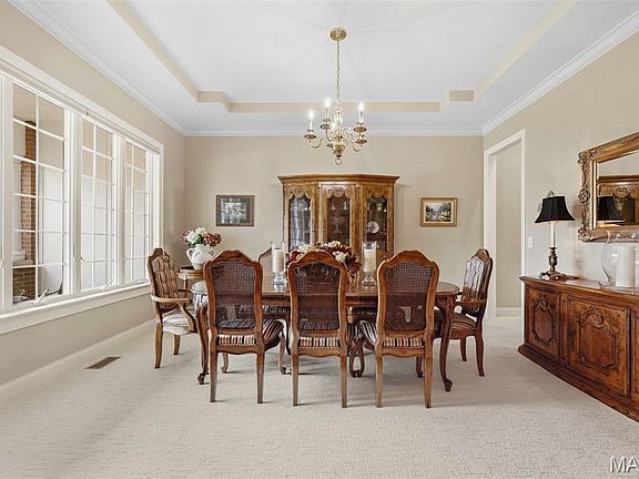 5th image of 1931 Chesterfield Ridge Cir