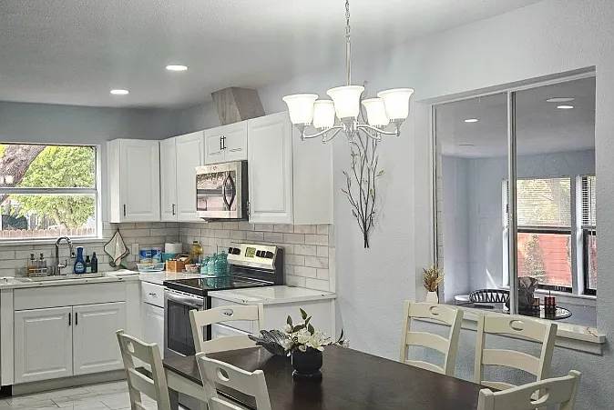 727 S Deerfield Cir — Photo 8