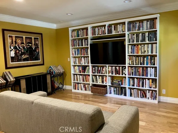 11138 Aqua Vista St #67, North Hollywood, CA 91602