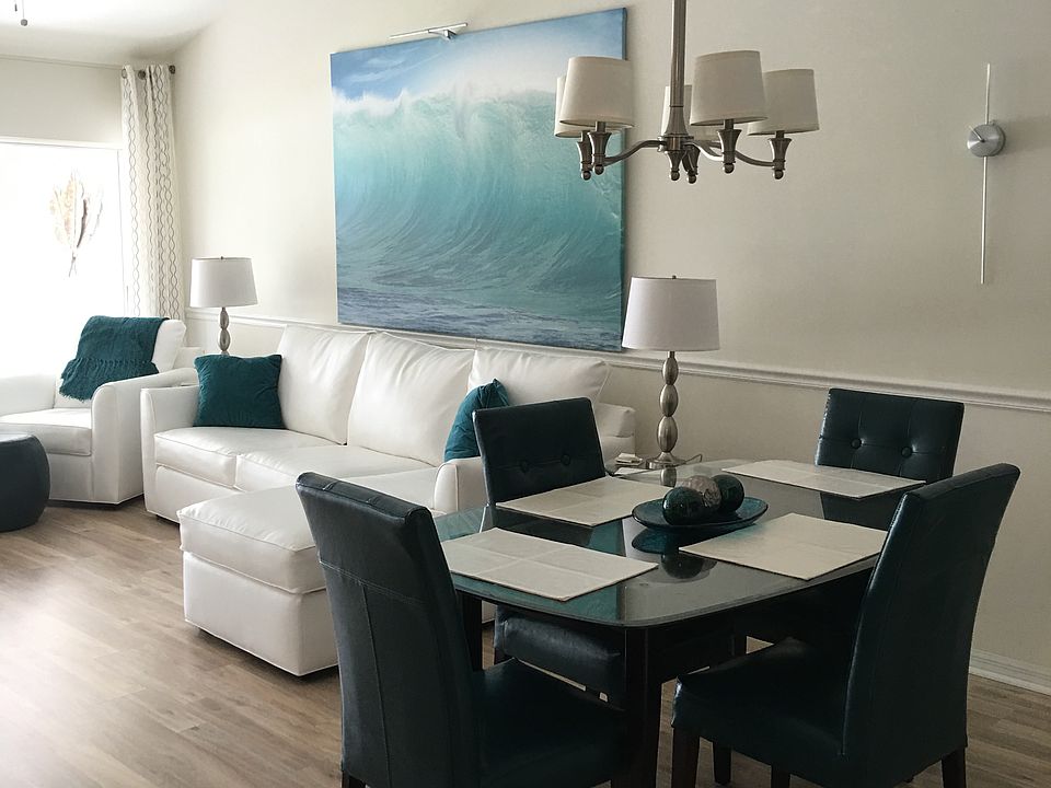 Living & Dining Room