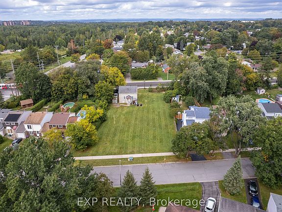 2nd image of 2446 Innes Rd