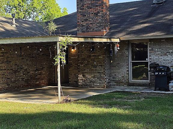 4th image of 202 Hiwassee Dr