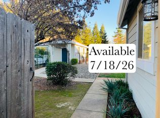 2739 Casabella Dr, Redding, CA 96002