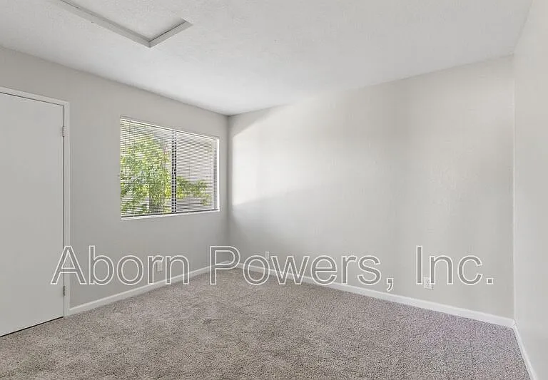 3180 Country Club Dr #3B — Photo 6