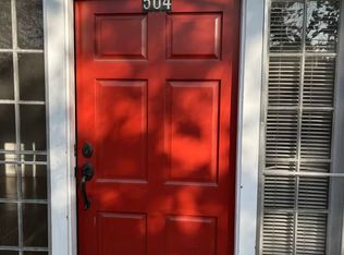 504 N Heliotrope Dr, Los Angeles, CA 90004