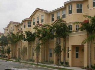 2280 Shoma Dr, Wellington, FL 33414