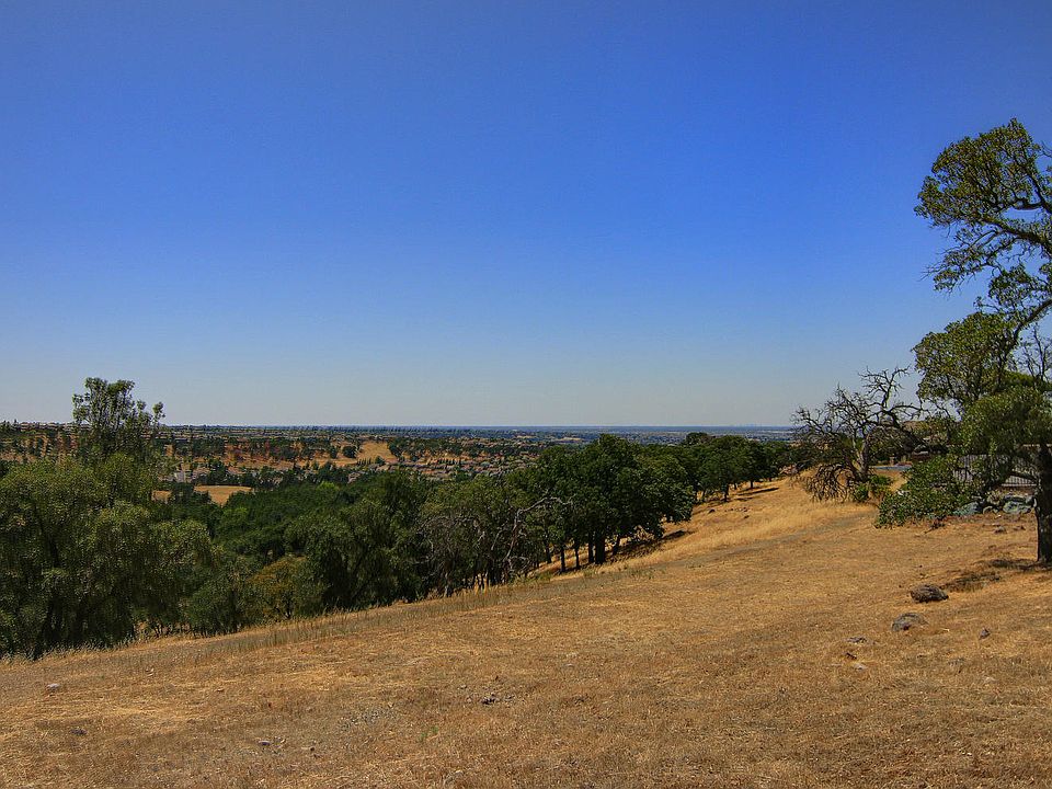 1st image of 3444 Vista De Madera