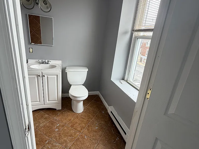 3501 N 22nd St #2 — Photo 7