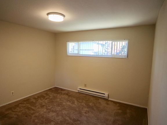 3rd image of 51 Michael Dr APT 1