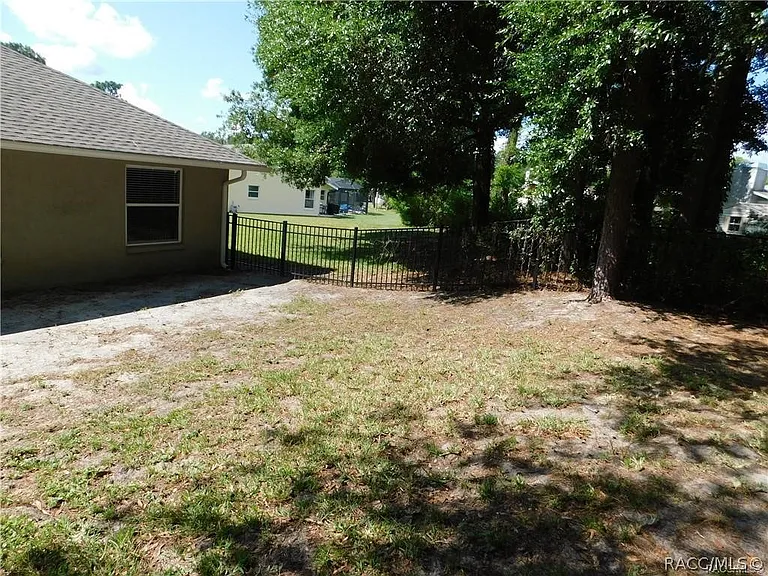 1984 W Marsten Ct — Photo 17