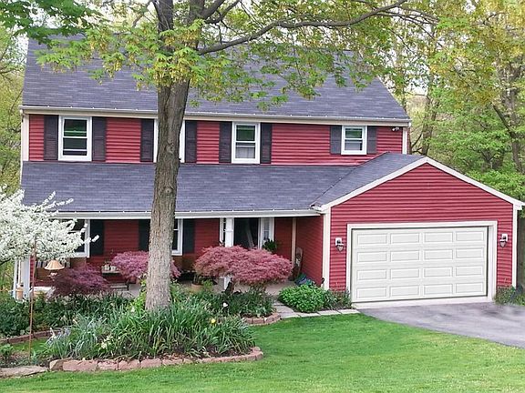 3rd image of 2558 Glenwood Dr