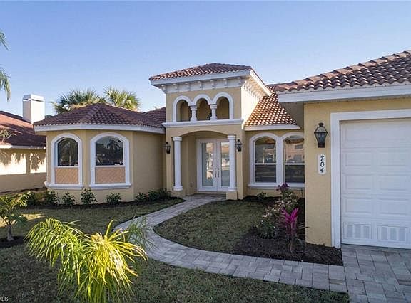 2nd image of 704 Cape Coral Pkwy W