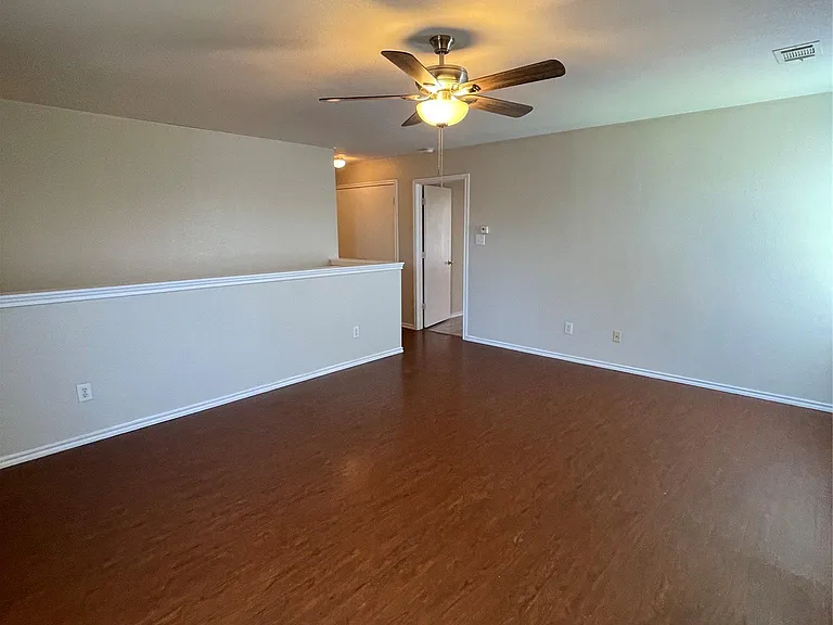 11816 Plains Valley Dr — Photo 17
