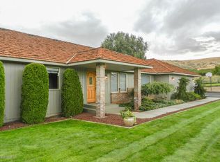 861 McGonagle Rd, Selah, WA 98942