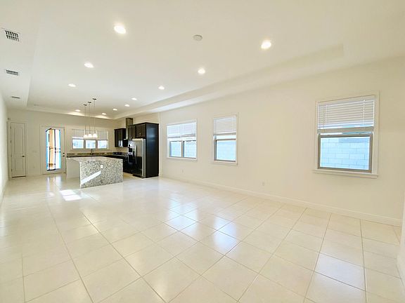 5th image of 13194 Bromborough Dr