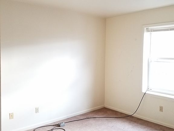 5th image of 101 N Harrison St #1