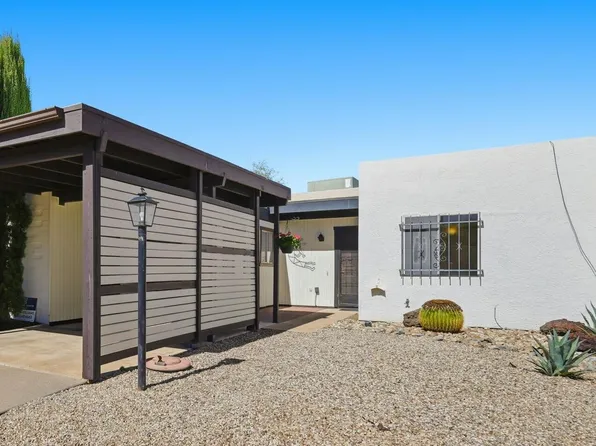 1373 S Desert Meadows Cir, Green Valley, AZ 85614