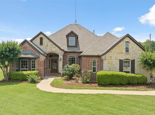 44 Hinton Ct, Van Alstyne, TX 75495