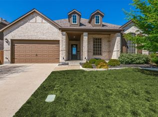 1217 Bridle Path Dr, Aubrey, TX 76227