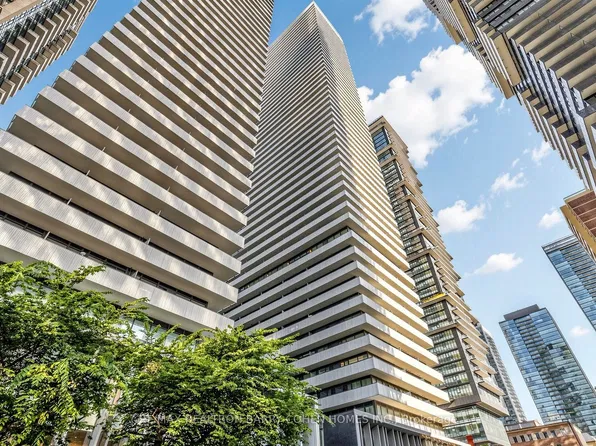 50 Charles St E Unit 3407, Toronto, ON M4Y 0C3