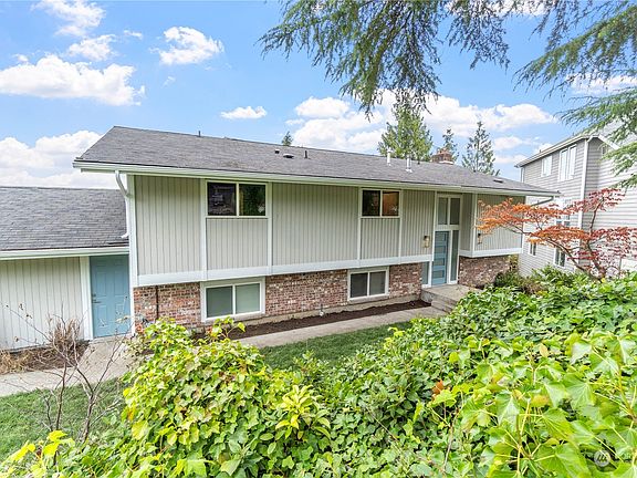 3rd image of 2830 Larlin Drive
