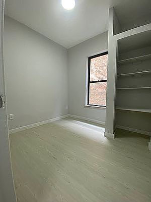 4th image of 520 W 175th St #4A