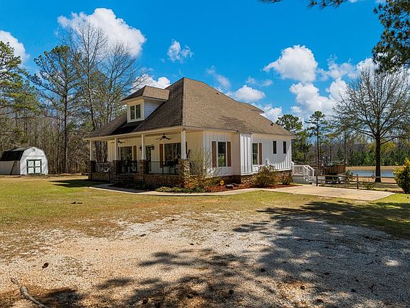 2nd image of 466 County Road 260