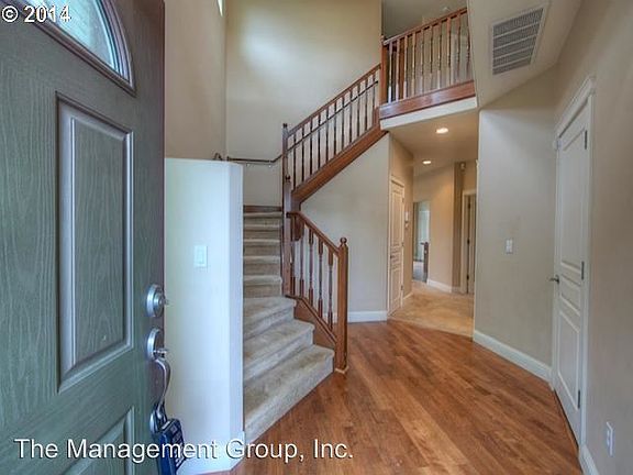 2nd image of 15714 NE 20th Pl