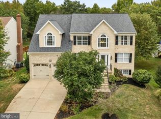 5322 Sweetwater Dr, West River, MD 20778