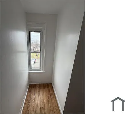 202 Harral Ave #2