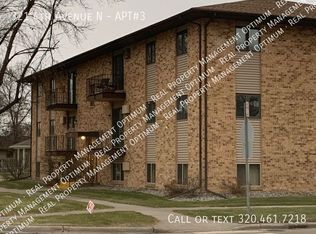 321 4th Ave N APT 3, Wahpeton, ND 58075